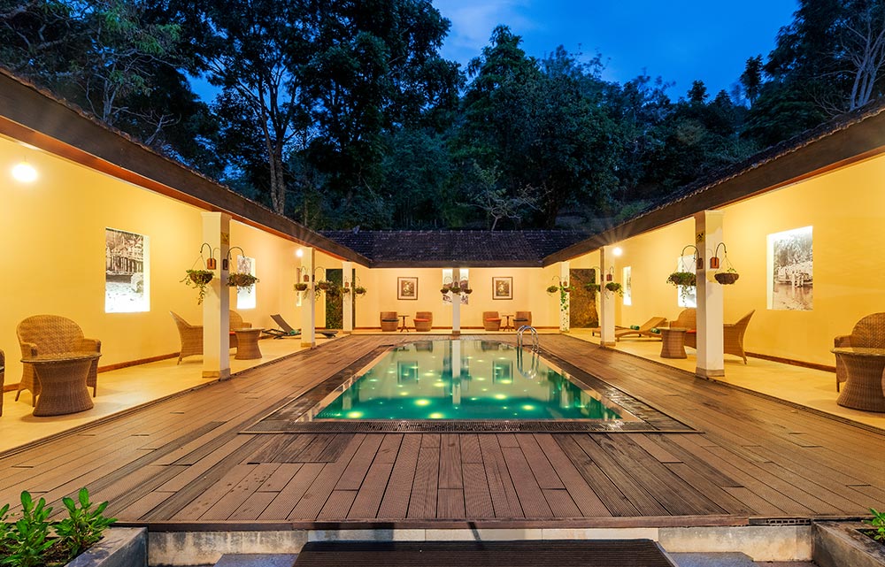 Luxurious and<br>Cosy Accommodation