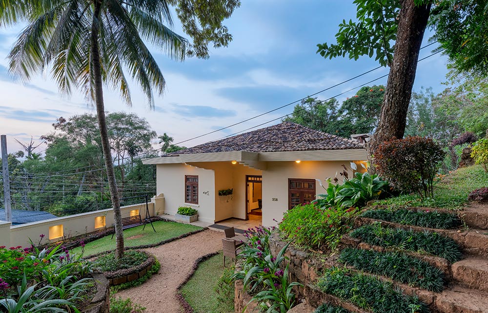 A dreamy <br>Hillside Location